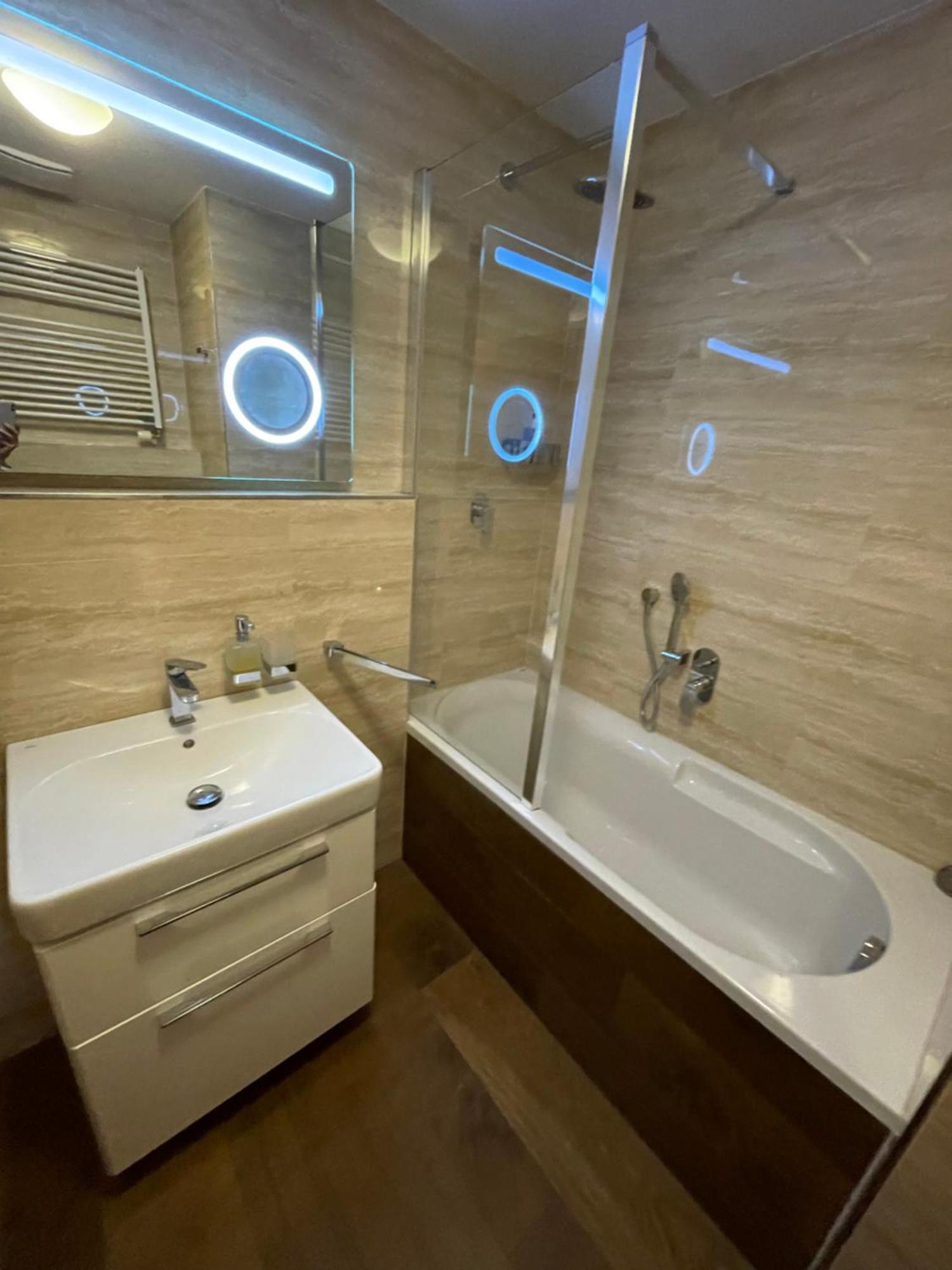 Spirit Harrachov Superior Wellness Apartments - Free Wellness, Wifi, Parking, Harrachov Card Pokoj fotografie